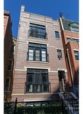 $870,000 | 850 W Aldine Ave,Unit 3 | Chicago