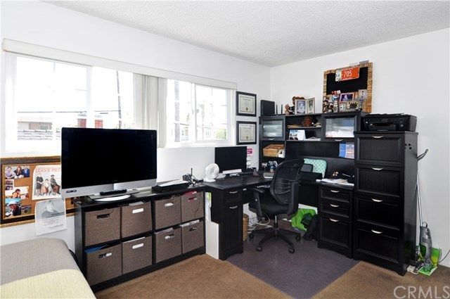 $1,200,000 | 253 17th Street, Seal Beach, CA 90740