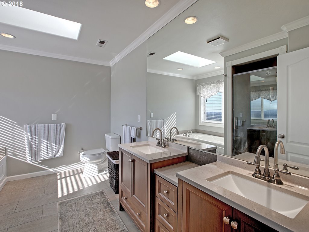 11888 Southwest Aspen Ridge Drive Tigard, OR 97224 - Photo 9 of 20