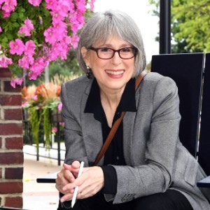 Karen Berlin, Agent in  - Compass