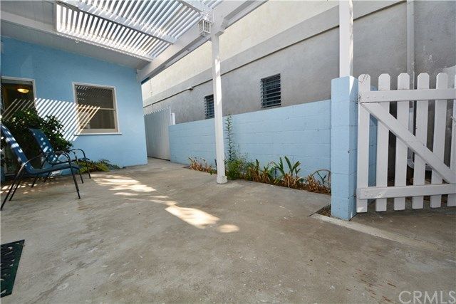 $1,070,000 | 138 11th Street, Seal Beach, CA 90740