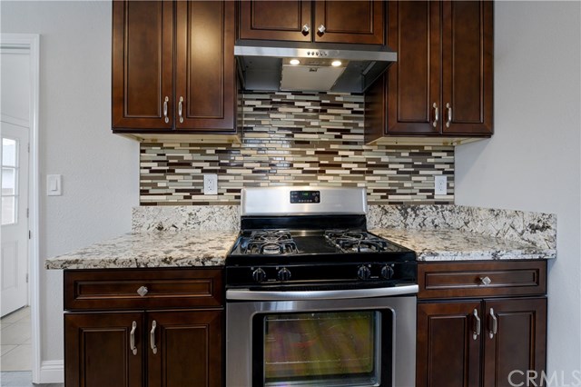 5784 Main Street South Gate, CA 90280 - Photo 9 of 27