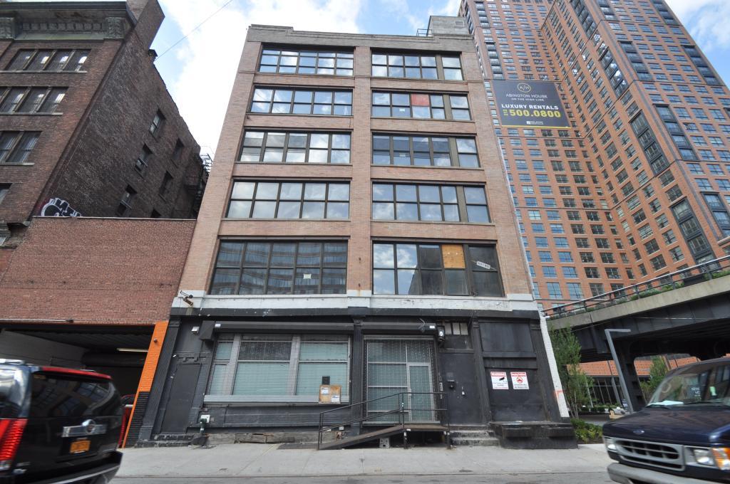 Five One Five 515 W 29th St, Manhattan, NY 10001 - Photo 2 of 2