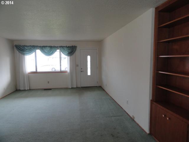 1291 Randolph Road Woodburn, OR 97071 - Photo 10 of 16 Gallery Image 10
