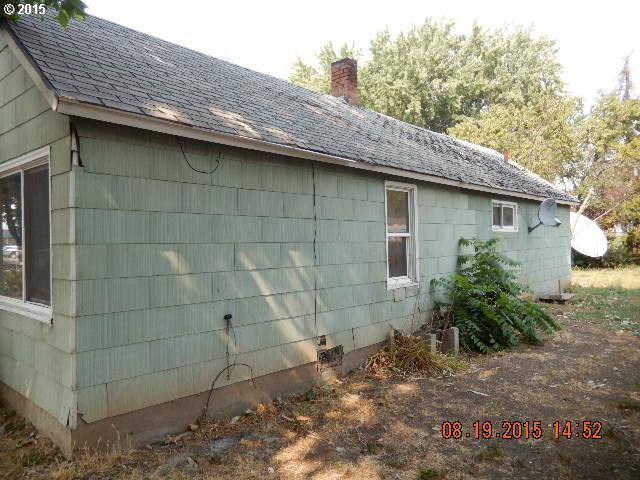 416 Southwest 19th Street Pendleton, OR 97801 - Photo 8 of 9