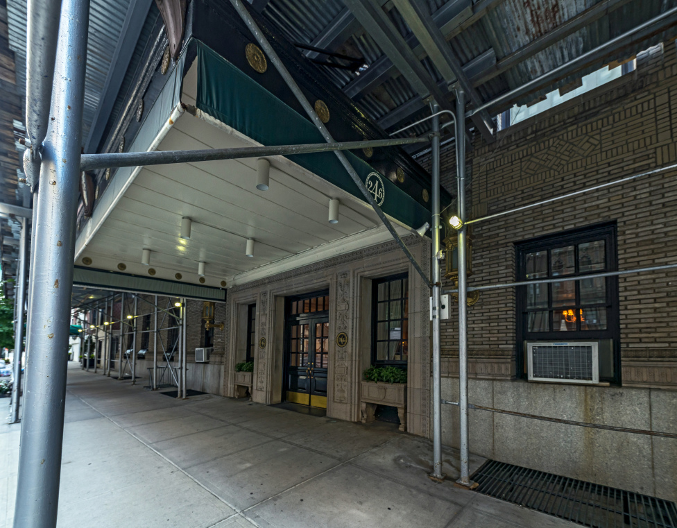 Howard House 246 West End Ave, Manhattan, NY 10023 - Photo 5 of 5