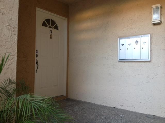 8544 Via Mallorca, Unit B La Jolla, CA 92037 - Photo 8 of 14 Front Door
