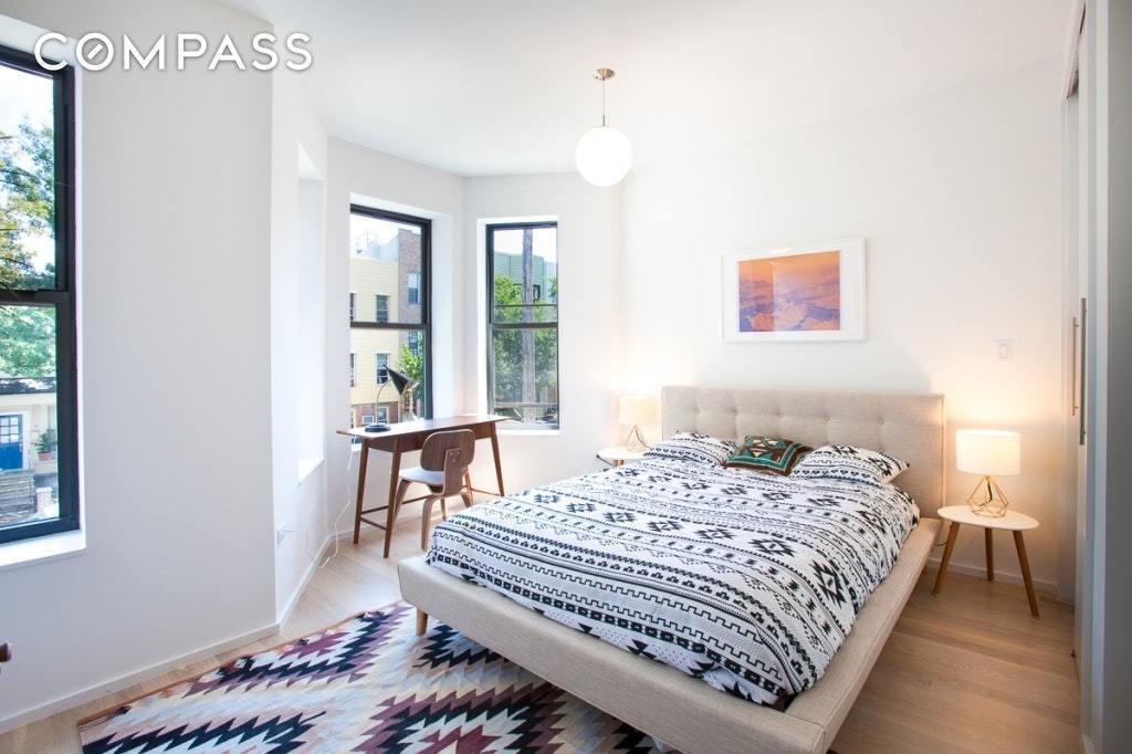 231 North Henry Street, Unit 3R Brooklyn, NY 11222 - Photo 4 of 11