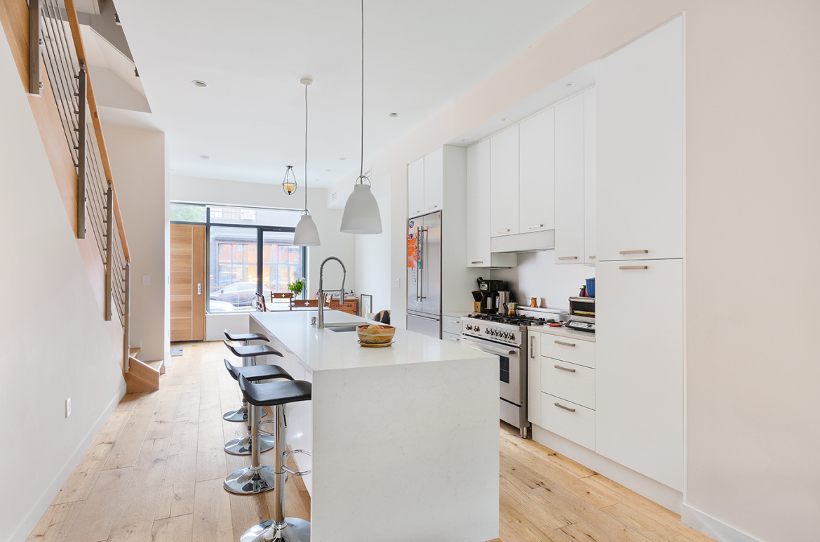 20 Vanderbilt Avenue Brooklyn, NY 11205 - Photo 1 of 9