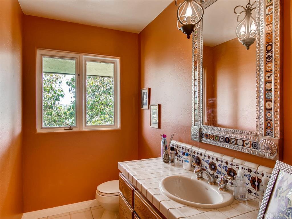 4927 Conejo Road Fallbrook, CA 92028 - Photo 12 of 25