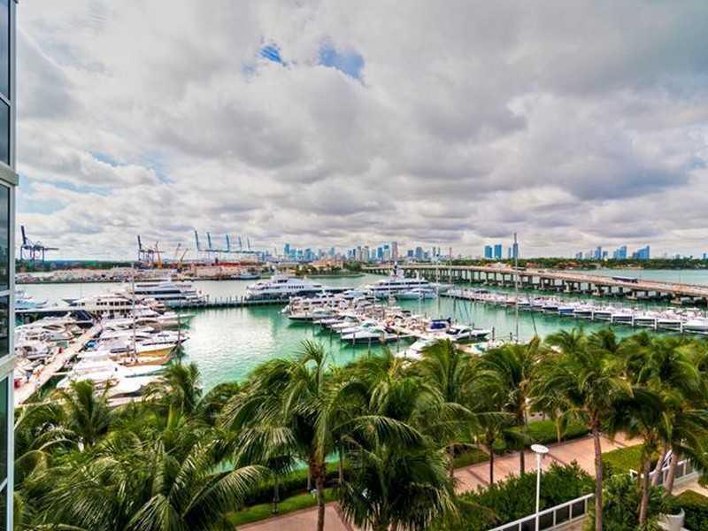 400 Alton Road, Unit 602 Miami Beach, FL 33139 - Photo 1 of 14