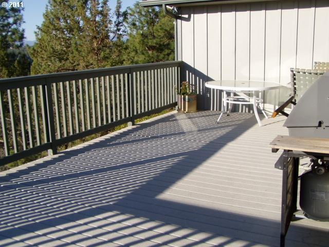 17755 Mountain View Road Sisters, OR 97759 - Photo 3 of 16 Gallery Image 3