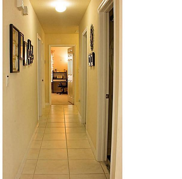 22033 Southwest 95th Place Miami, FL 33190 - Photo 5 of 18