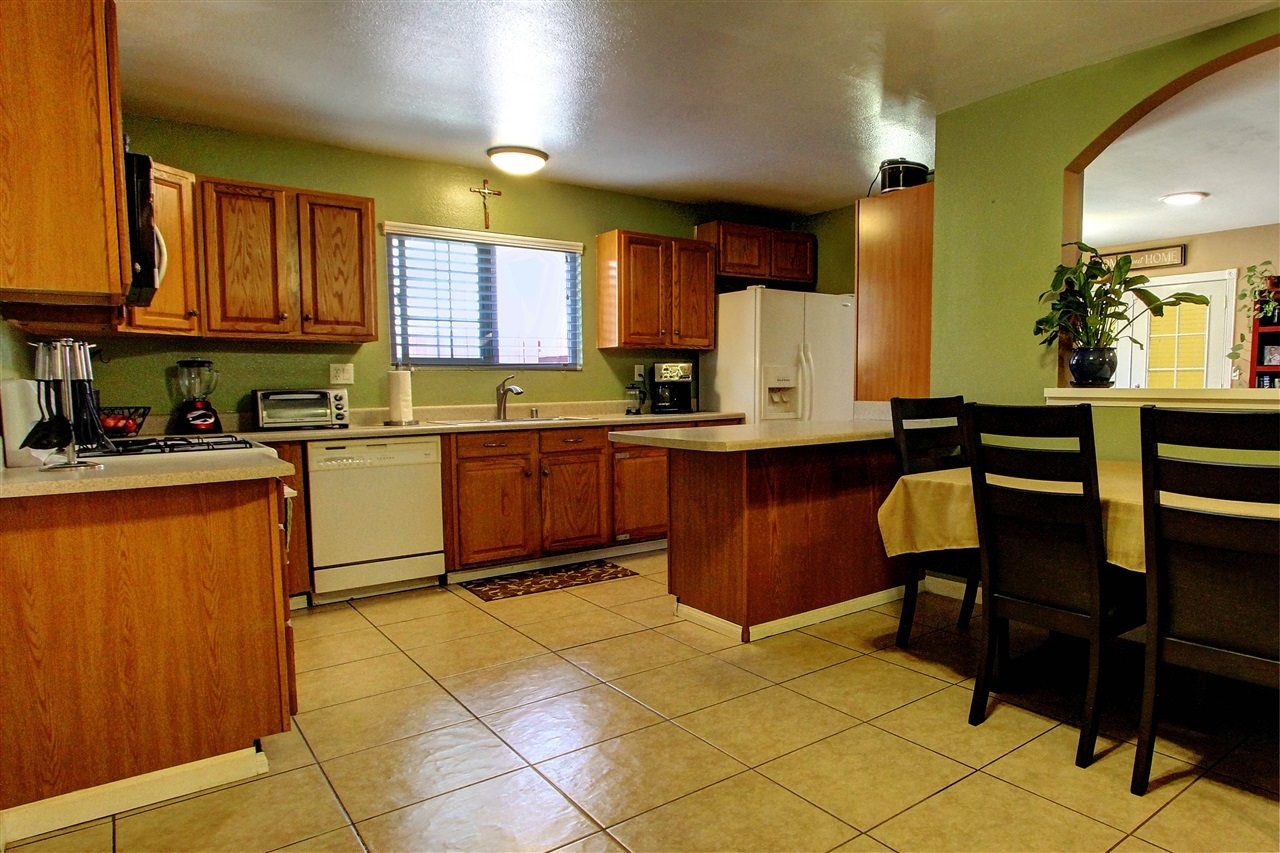 561 Quarry View Way Spring Valley, CA 91977 - Photo 22 of 22 Gallery Image 22