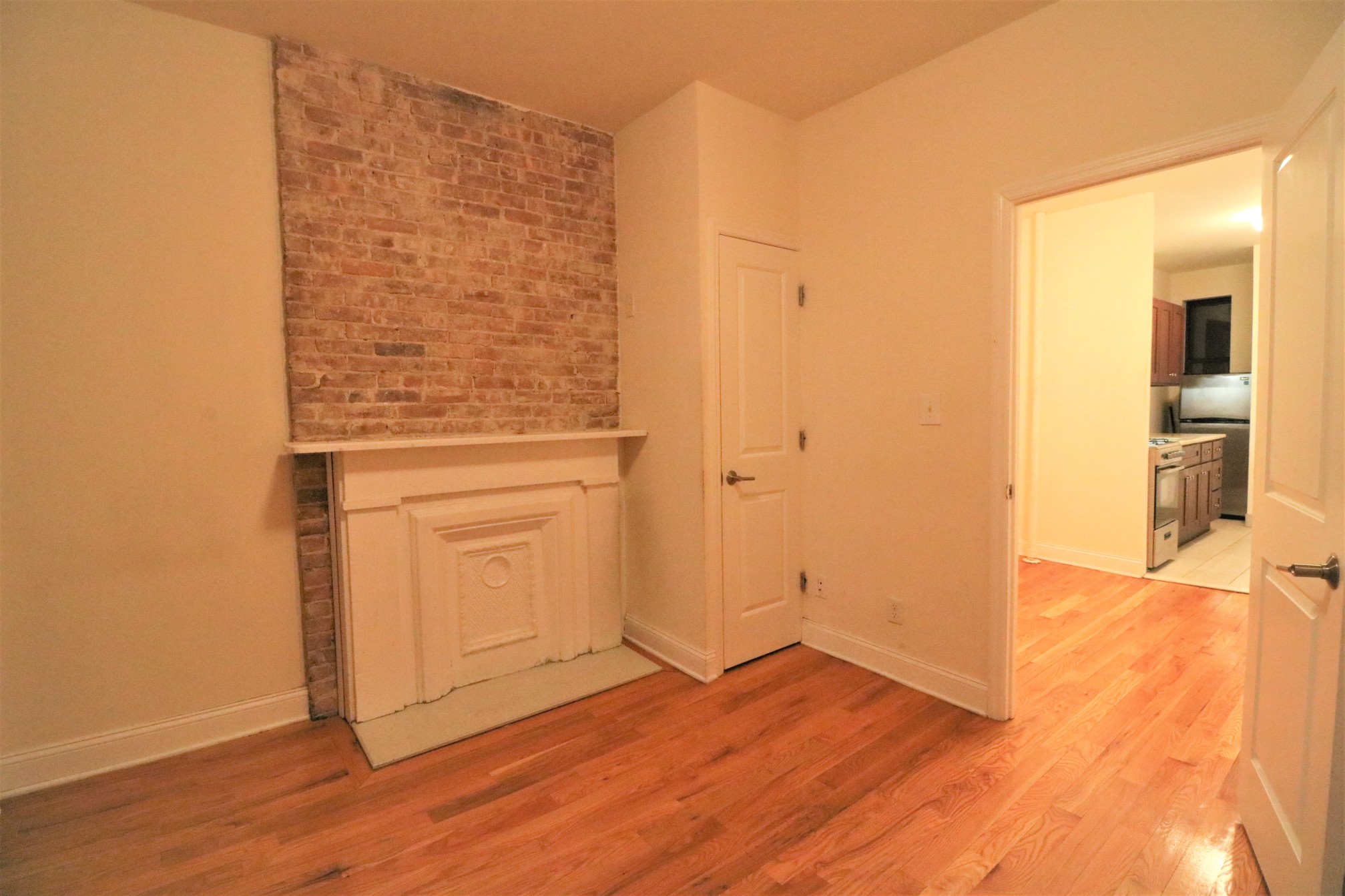 309 West 47th Street, Unit 4RE Manhattan, NY 10036 - Photo 2 of 5