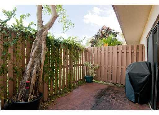 11467 Southwest 109th Road, Unit 7C Miami, FL 33176 - Photo 8 of 14 Gallery Image 8