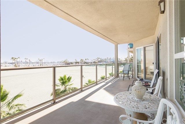 $1,259,000 | 1000 East Ocean Boulevard, Unit 301, Long Beach, CA 90802