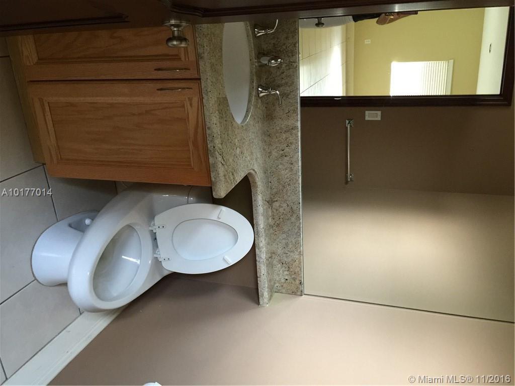 13550 Southwest 82nd Avenue Pinecrest, FL 33156 - Photo 5 of 29