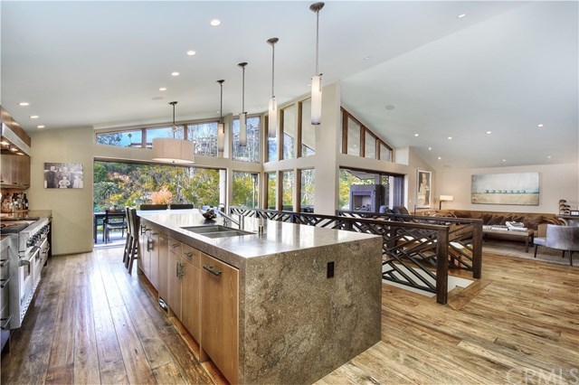 253 Emerald Bay Laguna Beach, CA 92651 - Photo 10 of 59