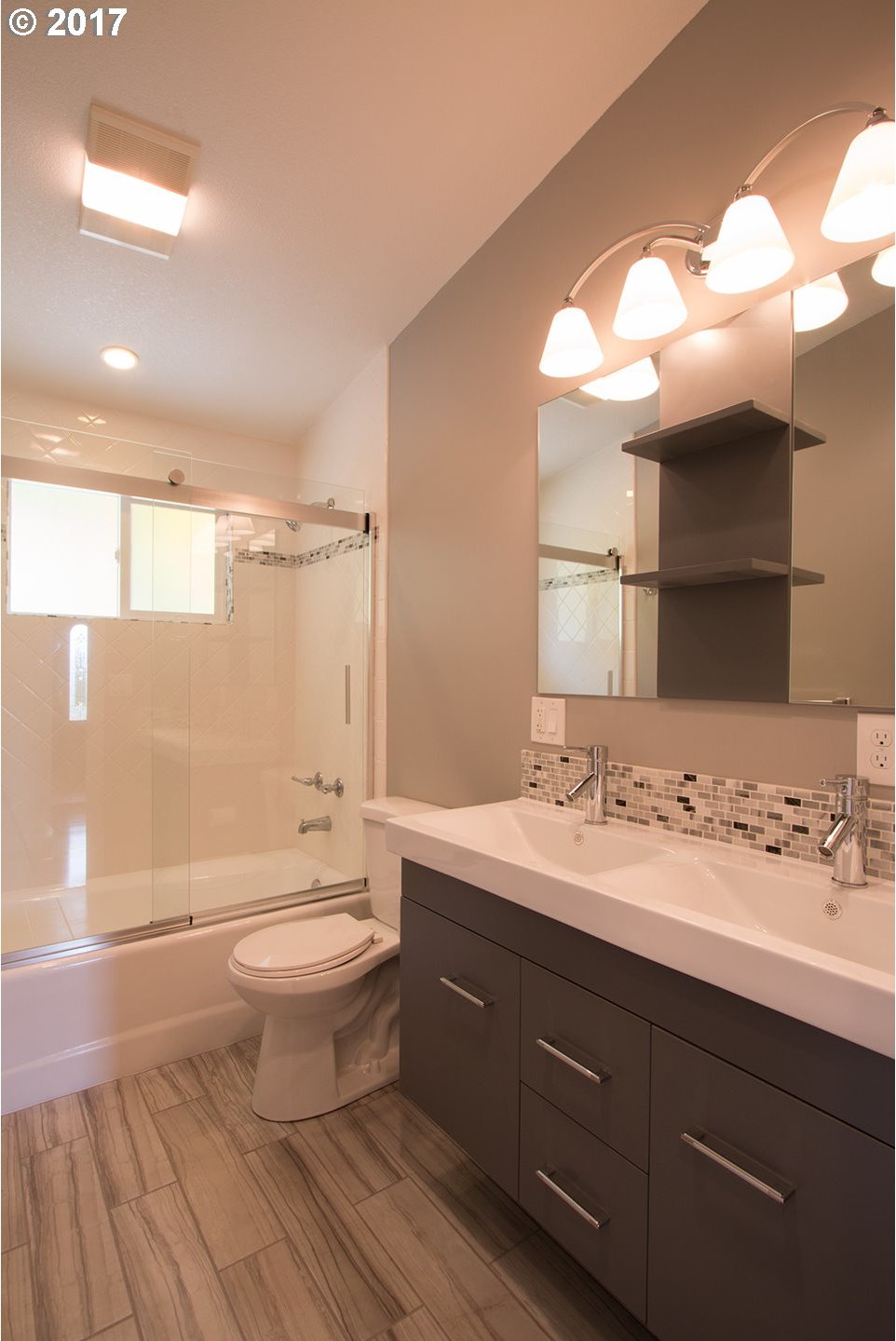 94378 Coldiron Hill Road Gold Beach, OR 97444 - Photo 2 of 22 Gallery Image 2