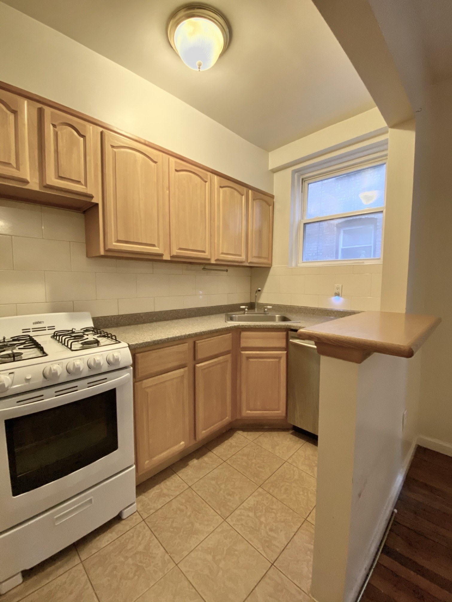 710 Amsterdam Avenue, Unit 3A Manhattan, NY 10025 - Photo 2 of 5