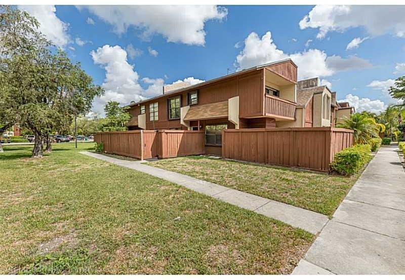 11561 Southwest 64th Street, Unit B Miami, FL 33173 - Photo 1 of 21