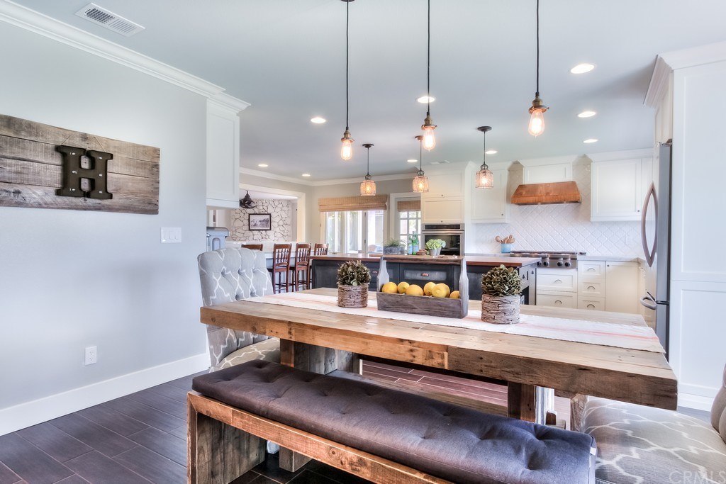 18992 Castlegate Lane North Tustin, CA 92705 - Photo 19 of 62