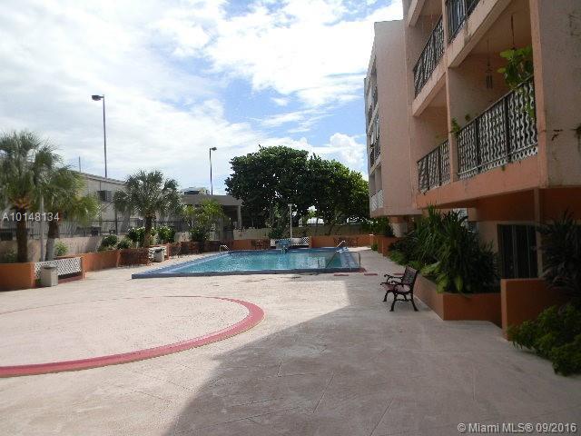 1900 West 68th Street, Unit B205 Hialeah, FL 33014 - Photo 3 of 5