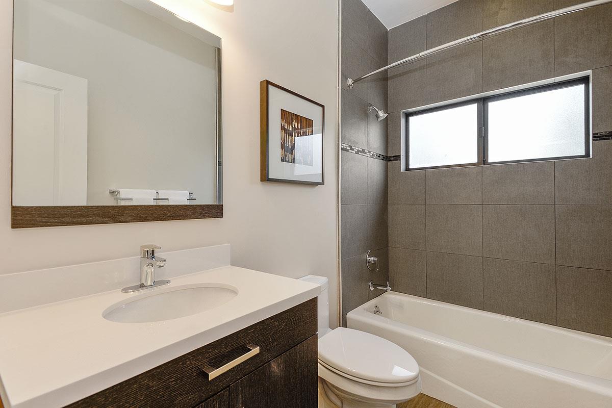 760 Darrell Road Hillsborough, CA 94010 - Photo 42 of 98