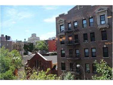 135 West 16th Street, Unit 48 Manhattan, NY 10011 - Photo 8 of 9