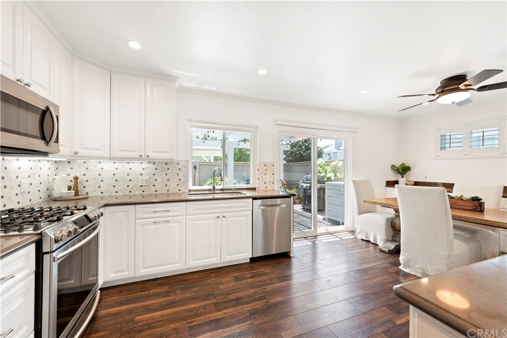 5 Woodfern Irvine, CA 92614 - Photo 5 of 35