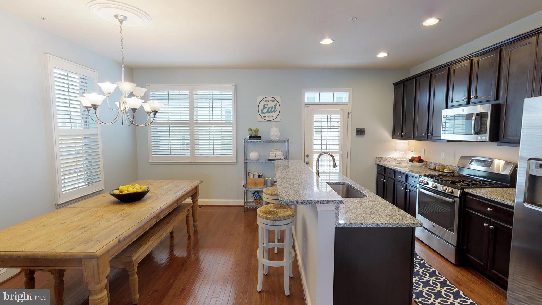 22482 Newcut Road Clarksburg, MD 20871 - Photo 10 of 52 Gallery Image 10