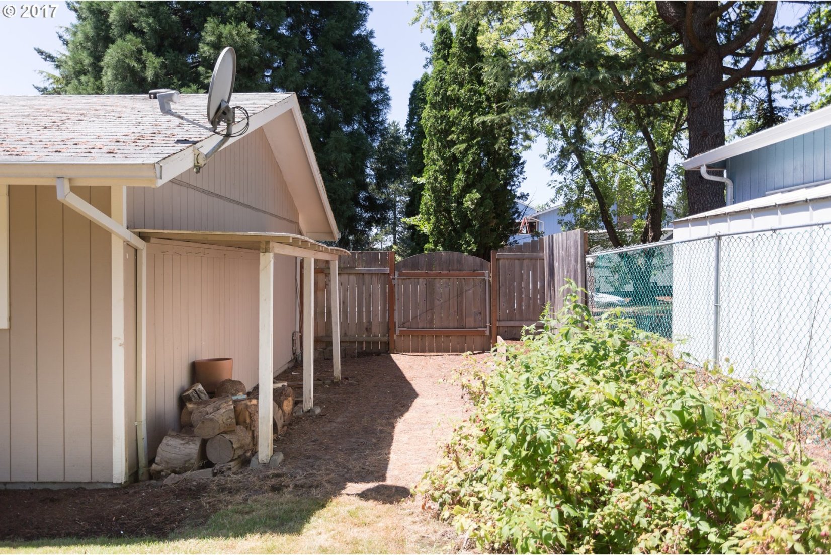 1870 Southwest 217th Avenue Beaverton, OR 97003 - Photo 28 of 30
