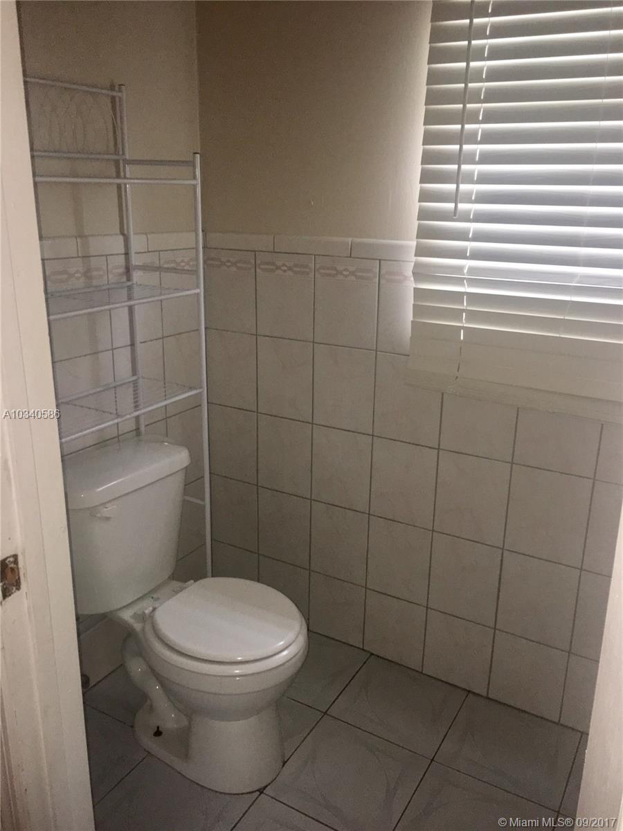 6830 Northwest 81st Street Tamarac, FL 33321 - Photo 6 of 17