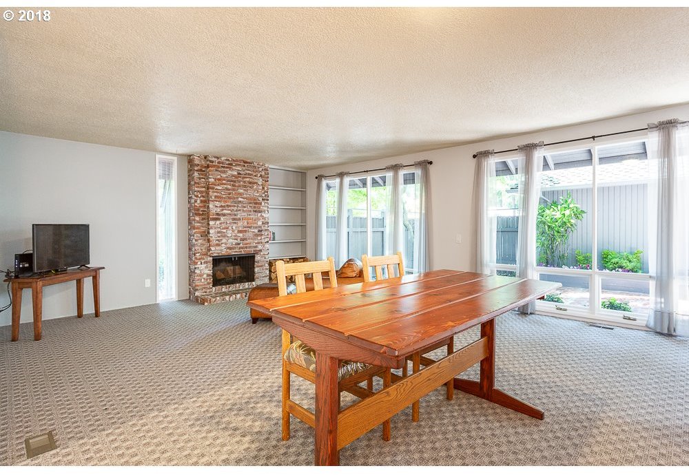 5765 Southwest Glenbrook Road Beaverton, OR 97007 - Photo 13 of 32 Gallery Image 13