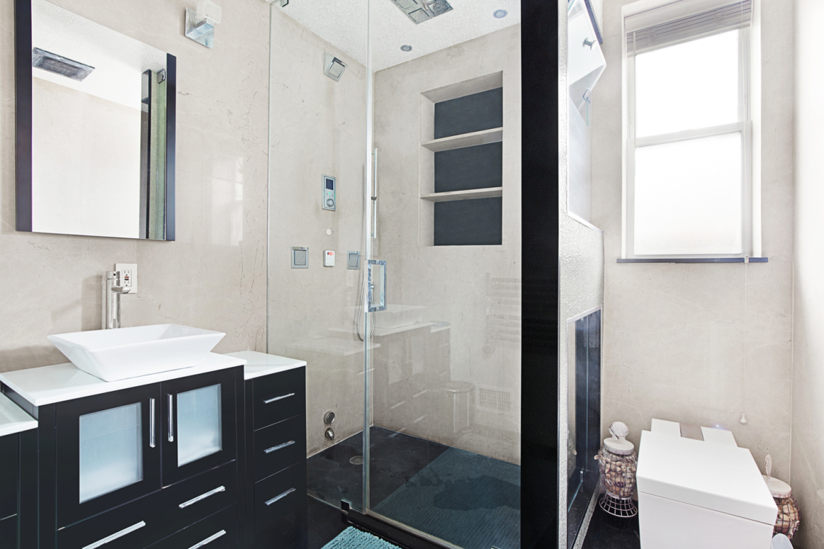 19-24 22nd Drive Queens, NY 11105 - Photo 7 of 12