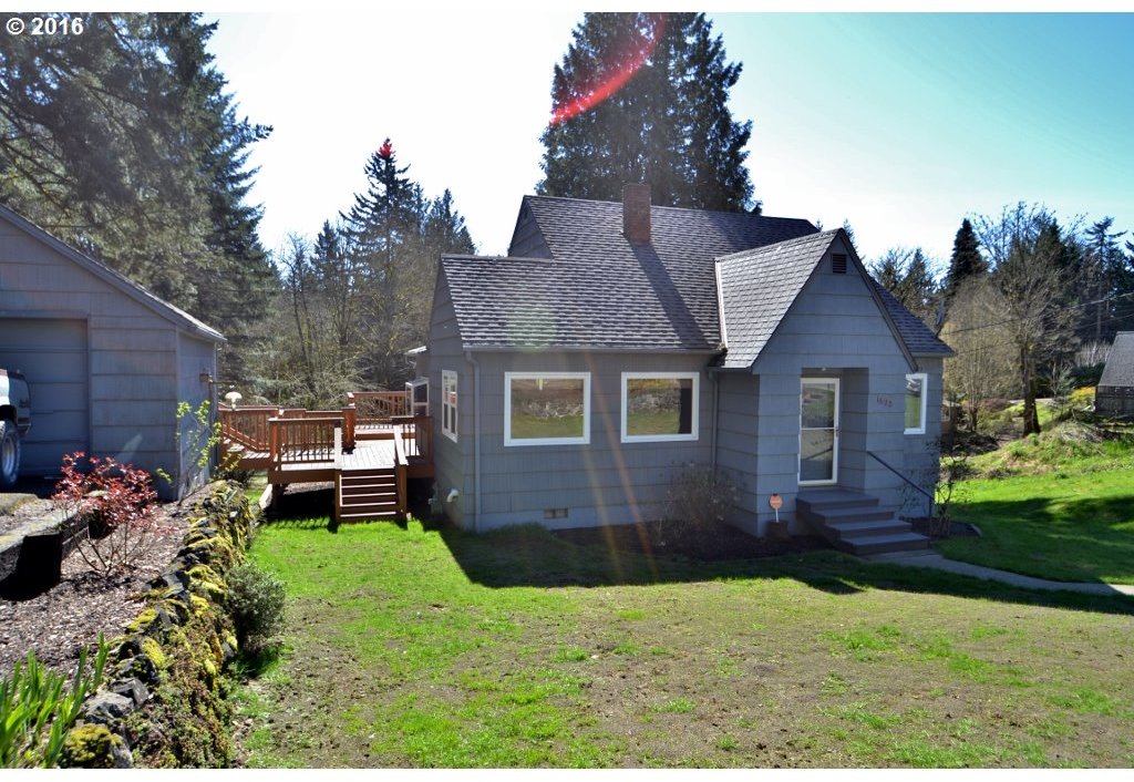 1622 Southwest Taylors Ferry Road Portland, OR 97219 - Photo 12 of 20 Gallery Image 12