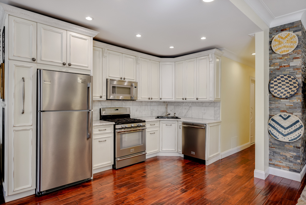 711 Ave Y Brooklyn, NY 11235 - Photo 7 of 21