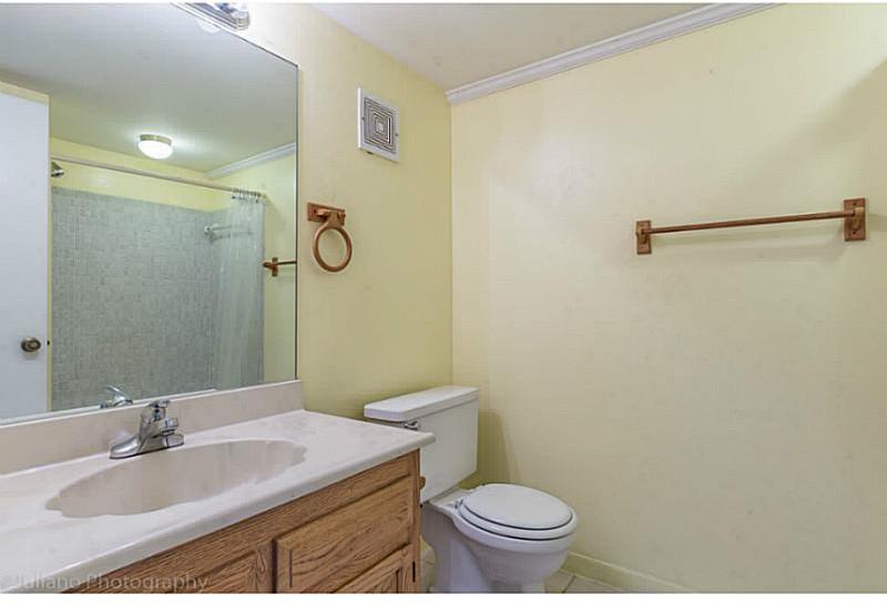 11561 Southwest 64th Street, Unit B Miami, FL 33173 - Photo 12 of 21