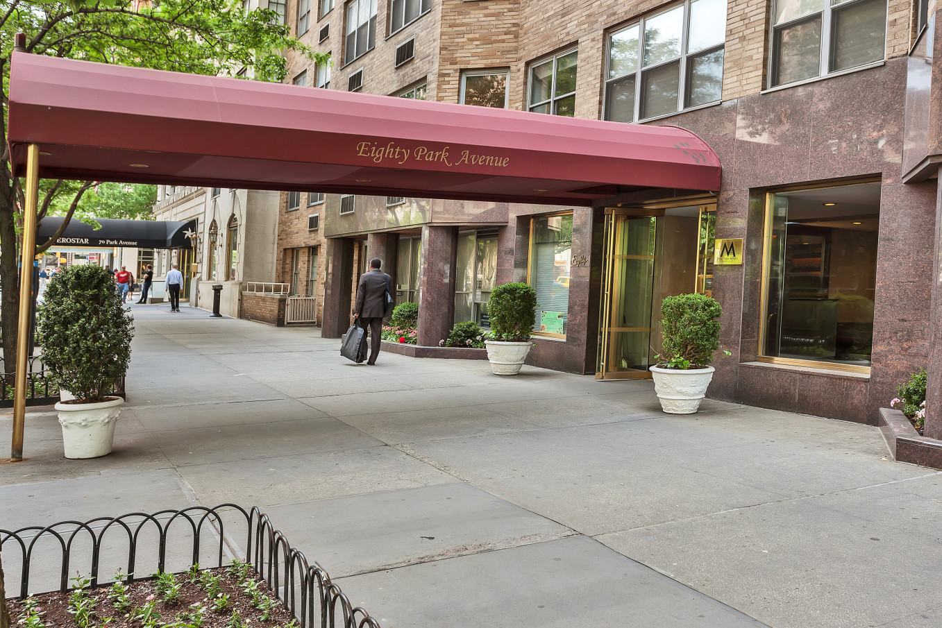 80 Park Avenue, Unit 17B Manhattan, NY 10016 - Photo 9 of 10