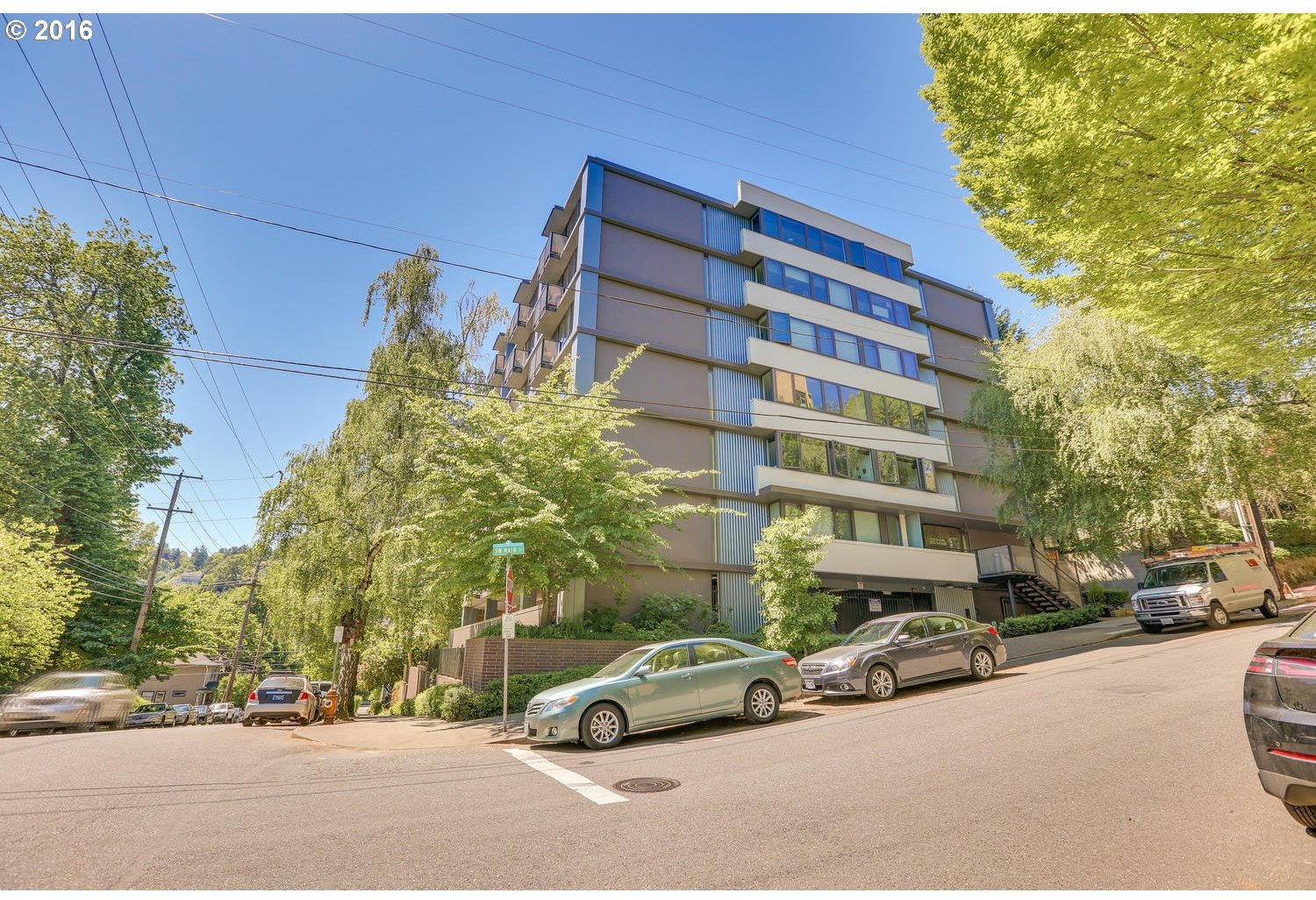 2020 Southwest Main Street, Unit 402 Portland, OR 97205 - Photo 24 of 29