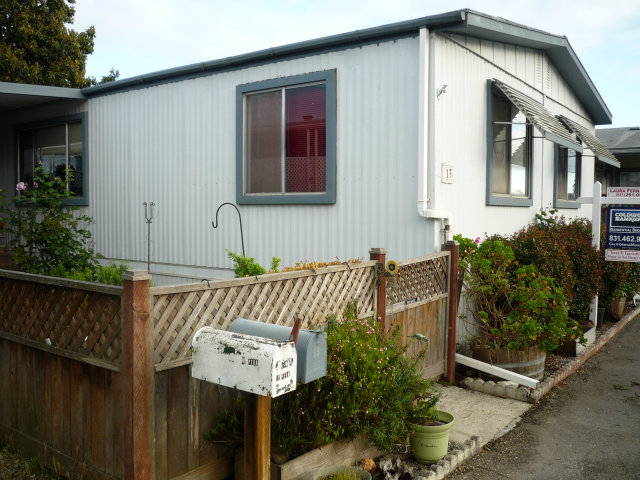 13 Pera, Unit 13 Watsonville, CA 95076 - Photo 4 of 17