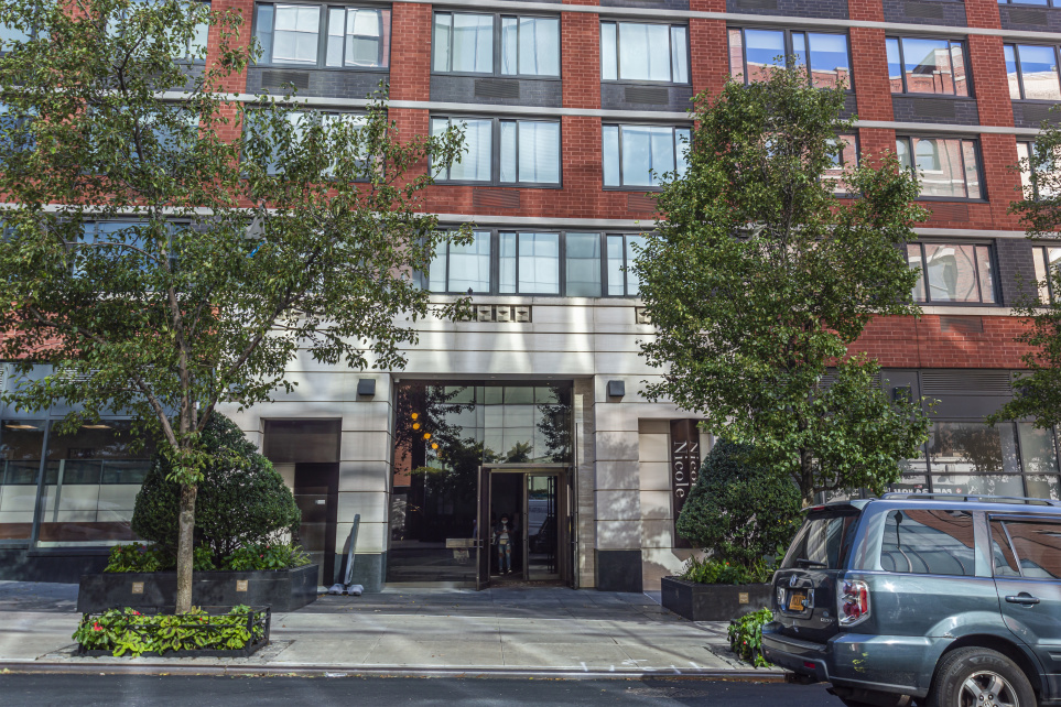 The Nicole 400 W 55th St, Manhattan, NY 10019 - Photo 1 of 3