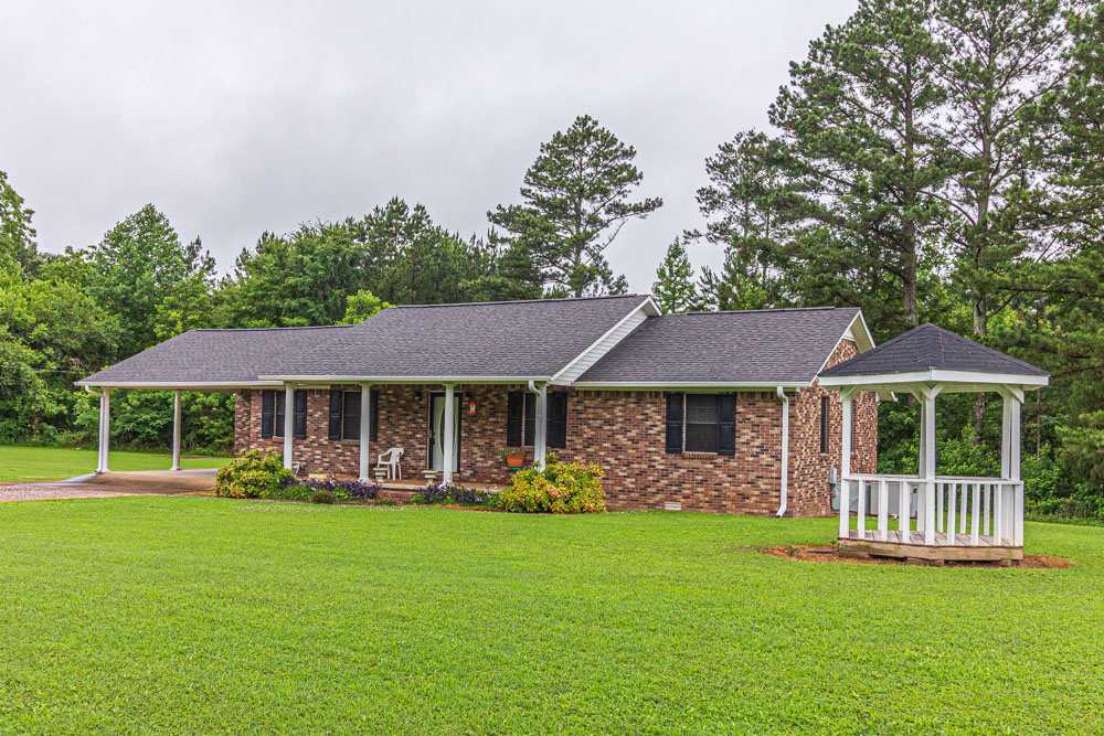 380 G B Plunk Road Selmer, TN 38375 - Photo 2 of 15 Gallery Image 2