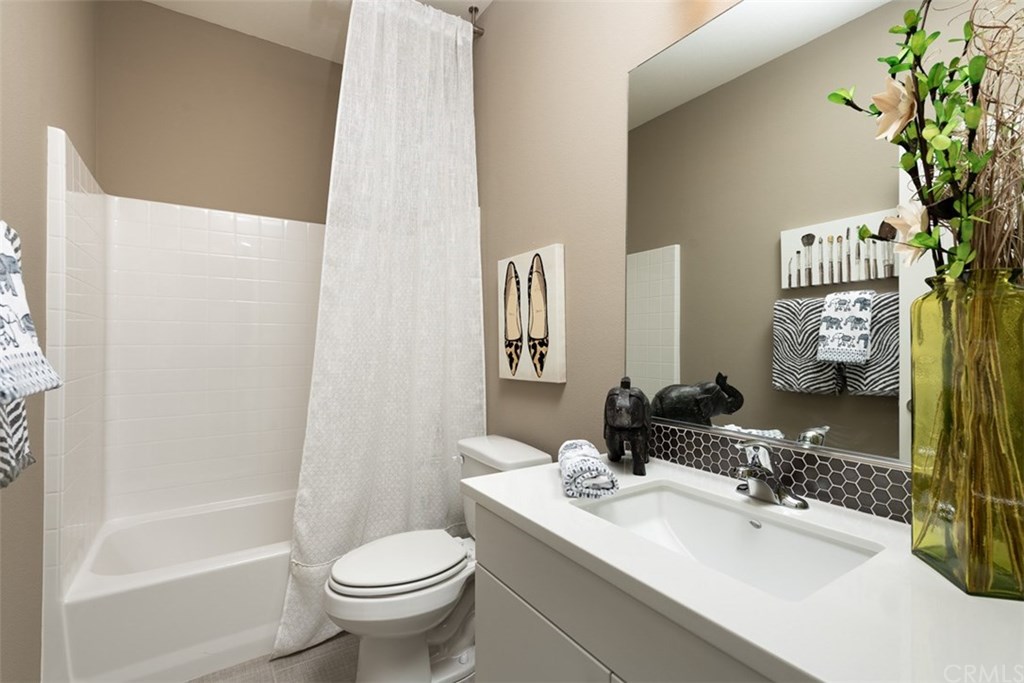 7805 Marbil Lane Riverside, CA 92504 - Photo 9 of 17