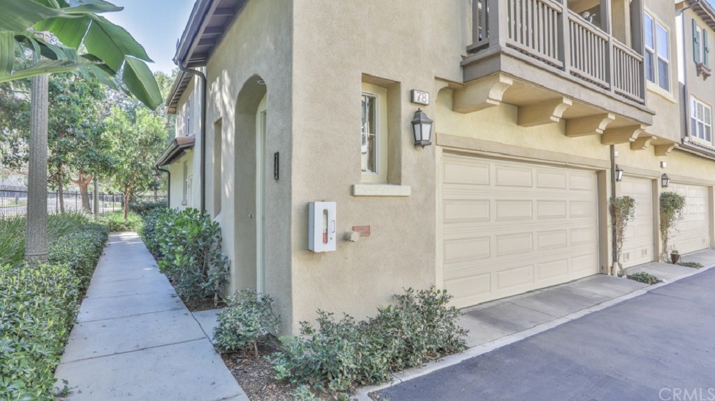 78 Dovetail Irvine, CA 92603 - Photo 3 of 55