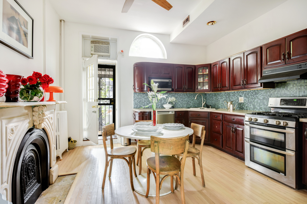 190 Clermont Avenue Brooklyn, NY 11205 - Photo 5 of 16