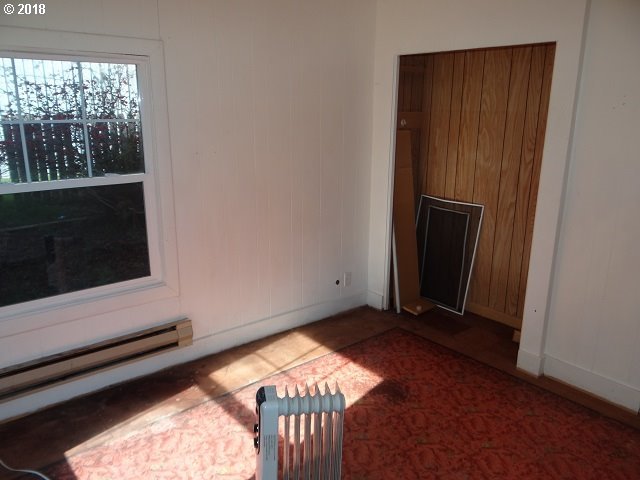 760 Elm Avenue Reedsport, OR 97467 - Photo 13 of 24