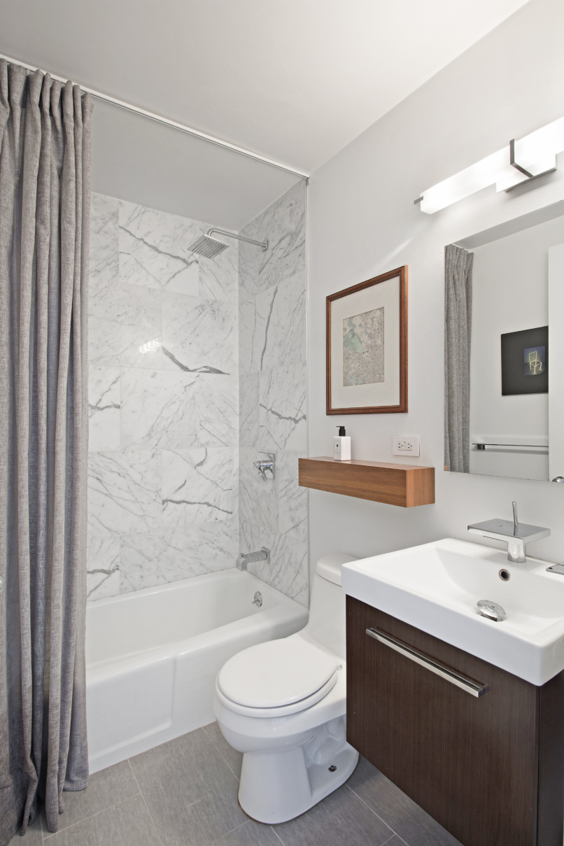 30 West 61st Street, Unit 17E Manhattan, NY 10023 - Photo 5 of 9