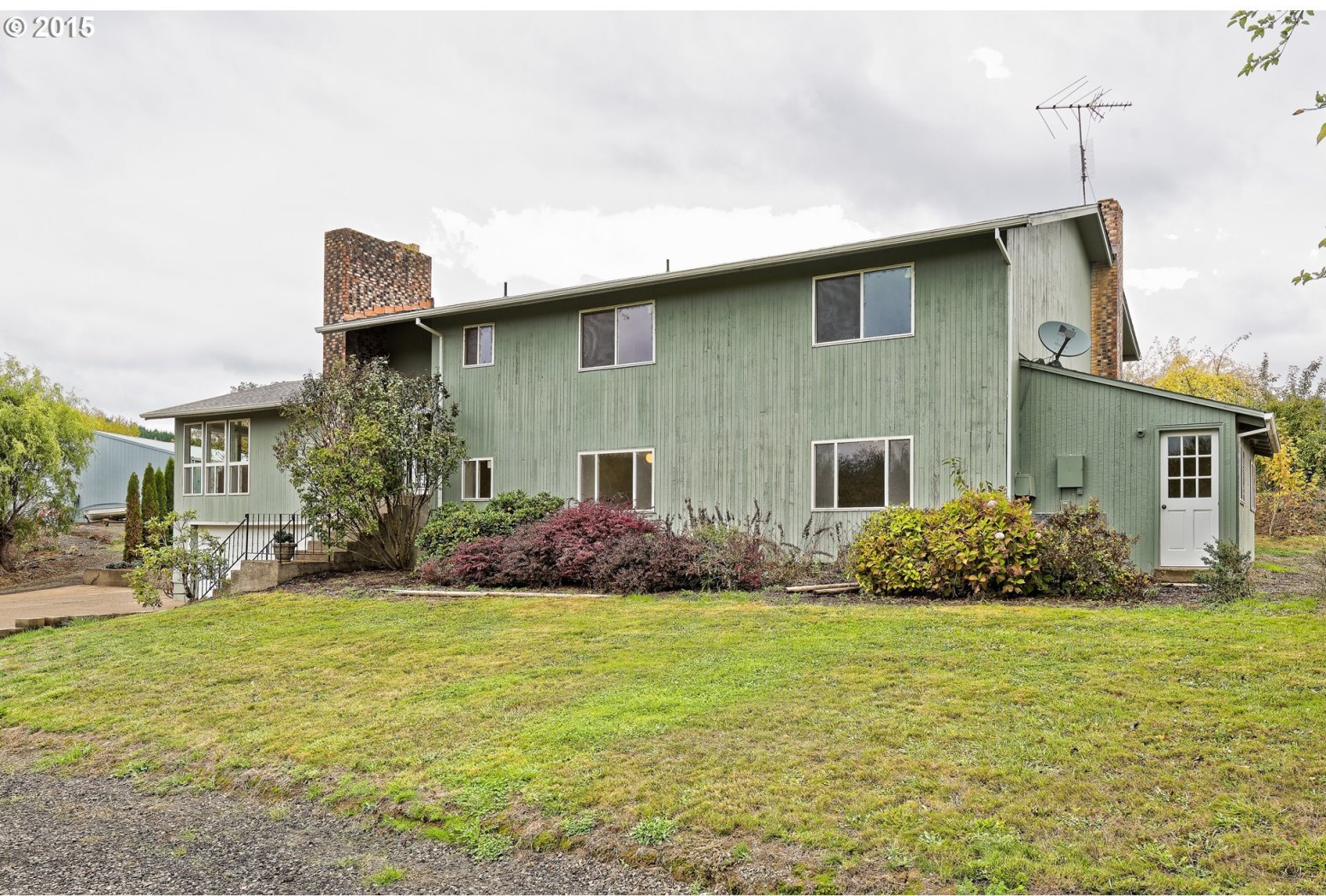 44551 Southwest Knight Road Gaston, OR 97119 - Photo 3 of 32